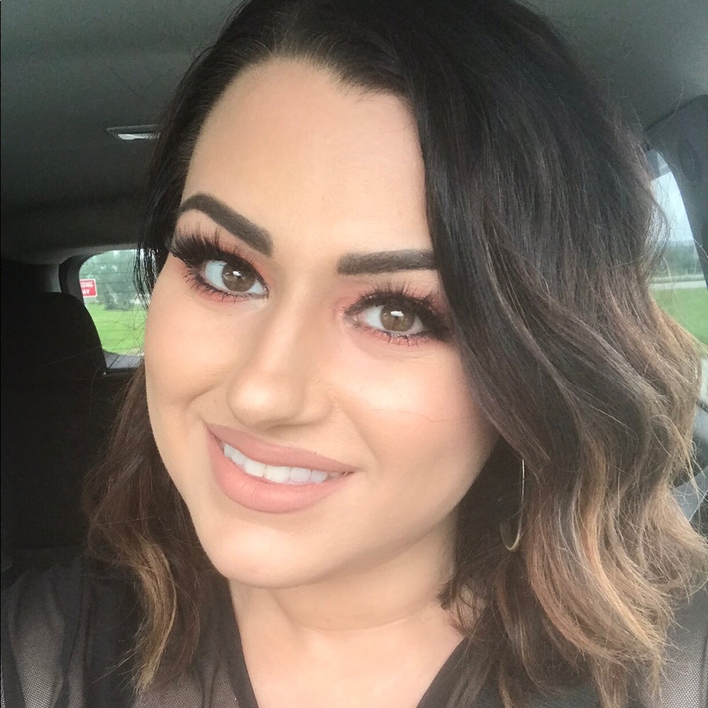 Meet your Posher, Kaitlyn
